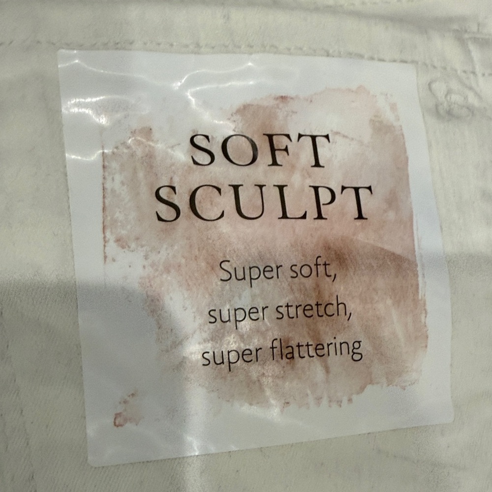 NWT Jessica Simpson Soft Sculpt Rolled Crop Skinny White Jeans—12/31 - Picture 12 of 15